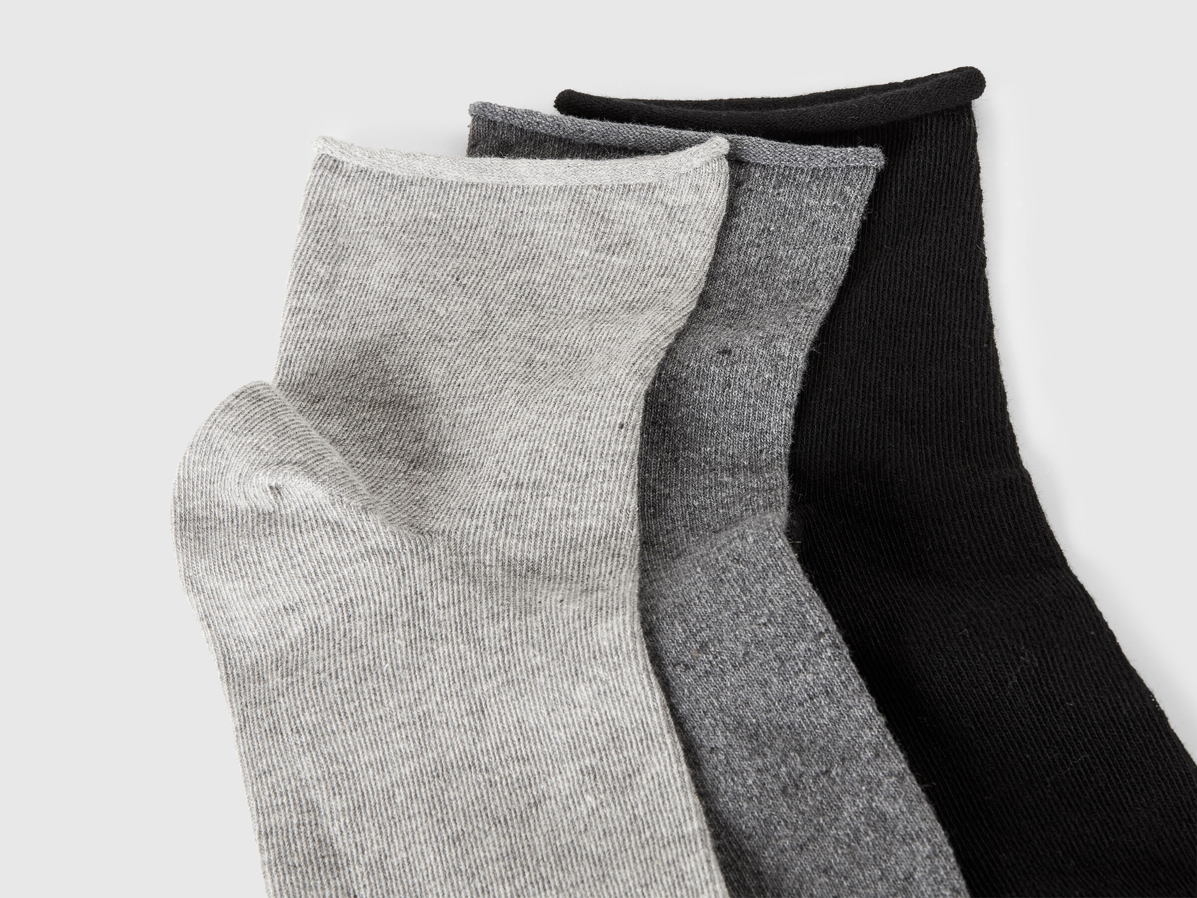 KNITTED SOCKS 3 PAIR Women image number 2